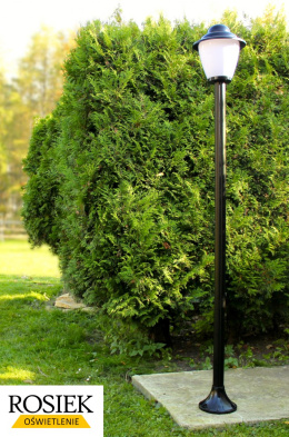 Lampy ogrodowe - Lampa ogrodowa stojąca, wysokość 208cm, klosz amfora mleczna z daszkiem 25cm
