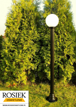 Lampy ogrodowe - Lampa ogrodowa stojąca, wysokość 138 cm, kula biała 20cm