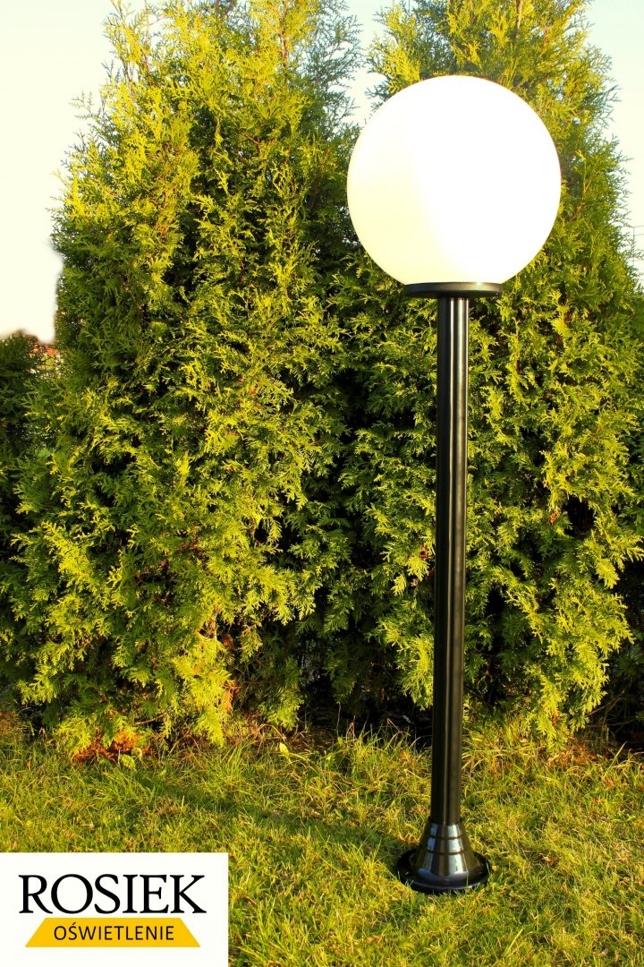 Lampy ogrodowe - Lampa ogrodowa stojąca, wysokość 154cm, kula biała 40cm Lampy ogrodowe - Lampa ogrodowa stojąca, wysokość 154cm, kula biała 40cm